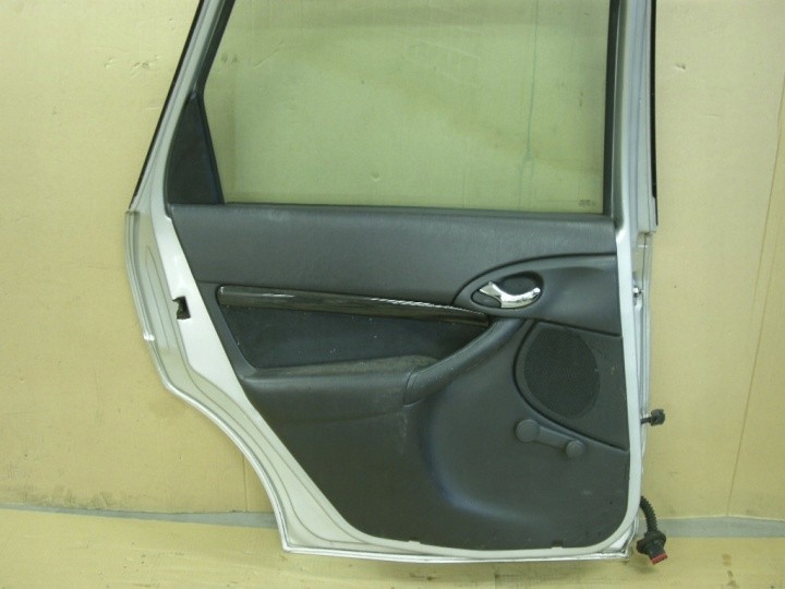 фото №3, Ford focus 1997 i combi двері ліві зад