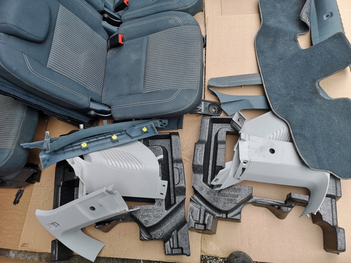 фото №14, Ford grand c-max сиденья сиденье ремни прокладка 7 мест европа состояние bdb