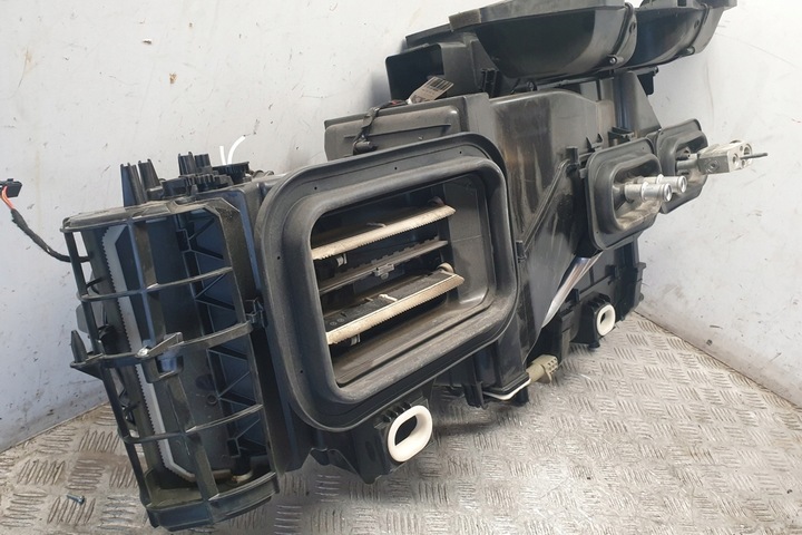 фото №11, Отопитель mercedes-benz vito tourer w447 a4478300160 2.1l дизель 140kw