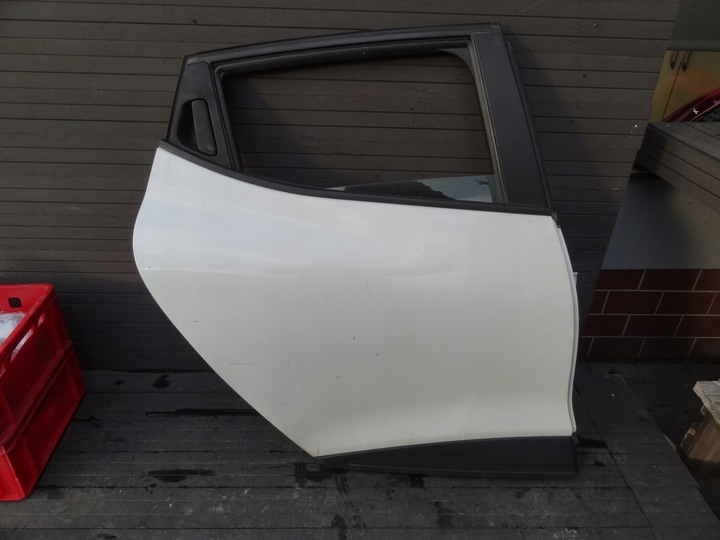 фото №1, Renault clio iv 2015 двері задні праві комплектні