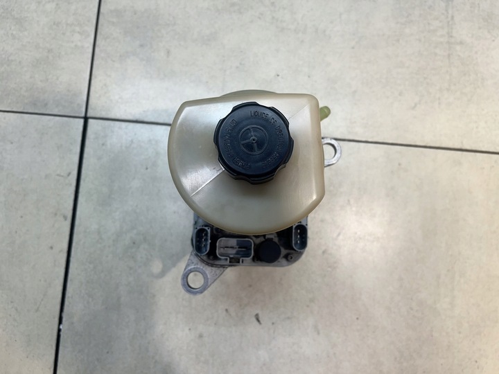 фото №7, Насос підсилювача ford focus ii 1.6 tdci 4m513k514da