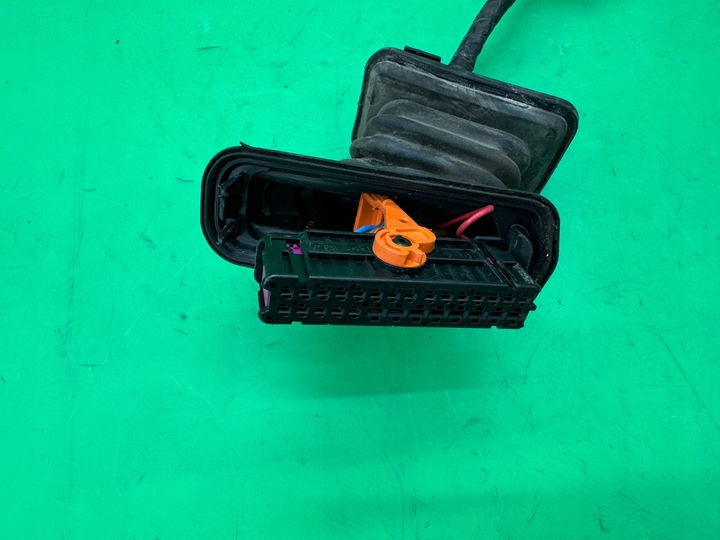 фото №6, Установка жгут дверь правых передних skoda superb ii 2 08- европа