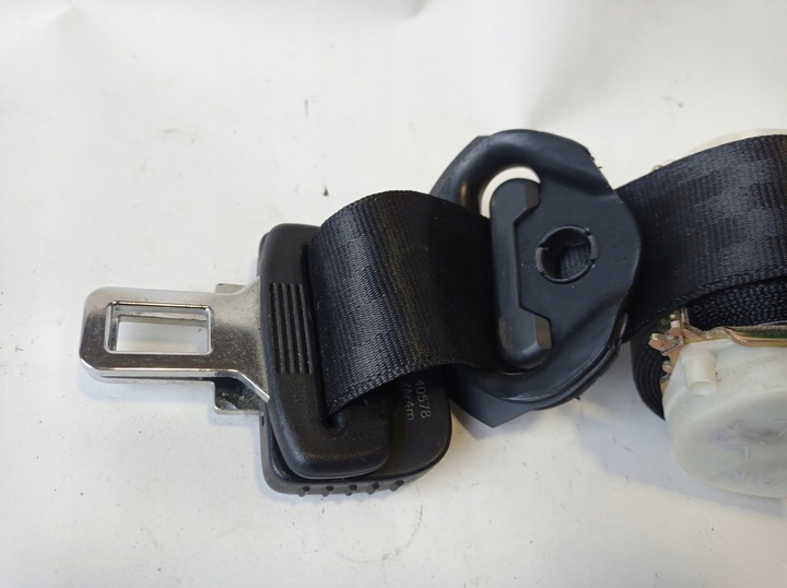фото №4, Pas безпеки лівий зад vw touran 1t0857811b