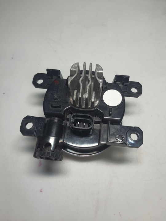 фото №13, Галоген led лампа протитуманна l/p peugeot 308 3008 90092347