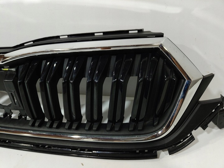 фото №10, Skoda octavia iv решётка радиатора решётка бампера 5e3853653c + рамка хромированная