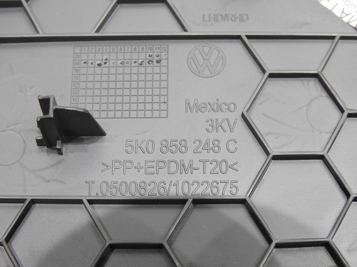 фото №8, Защита заглушка консоли vw golf vi 5k0858248c