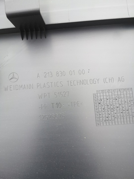 фото №5, Mercedes gt w290 панель под лобовым стеклом левая a2138300100