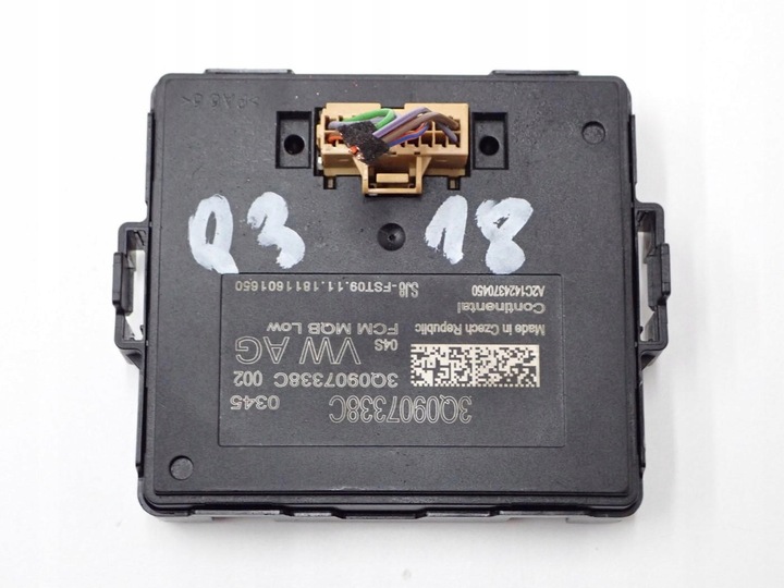 фото №1, Модуль блок керування шлюз 3q0907338c audi q3 ii 83a 18r