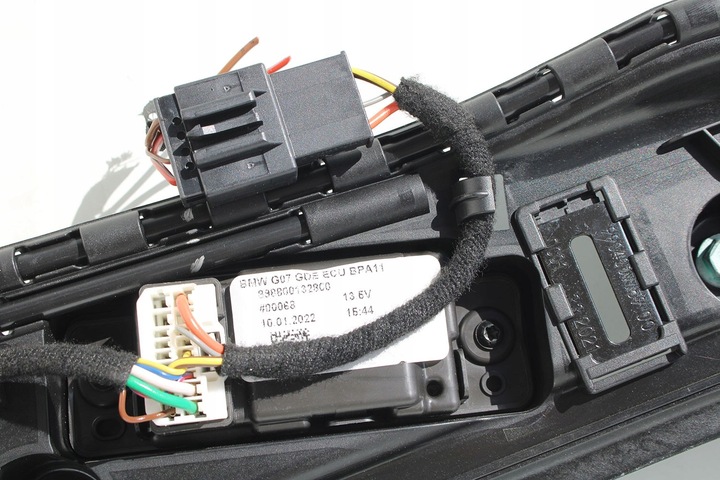 фото №10, Bmw x7 g07 ролета люк 3 ряд 8082886 крыша стеклянный солнечный стекло люк