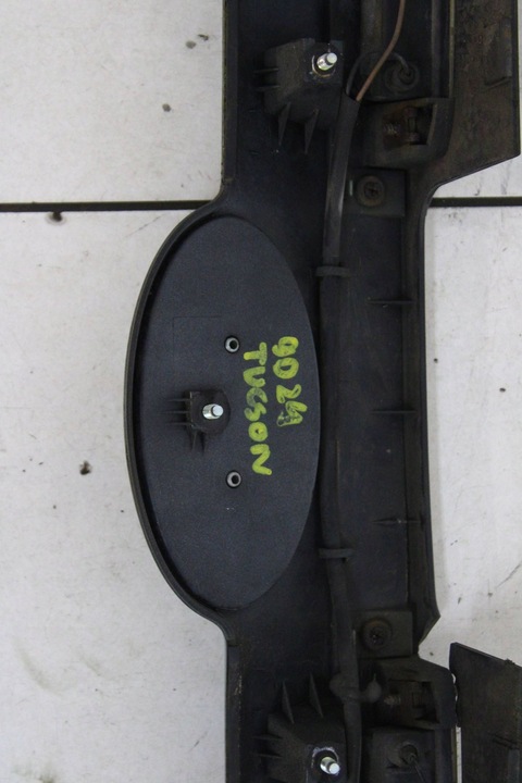 фото №7, Hyundai tucson i 2009r накладка планка крышки багажника зад задняя bu