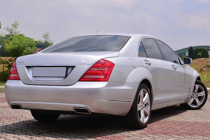 фото №12, Планка двері правий зад a2216904680 mercedes s w221