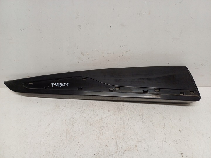 фото №1, Renault clio 4 iv планка права зад 828762614r