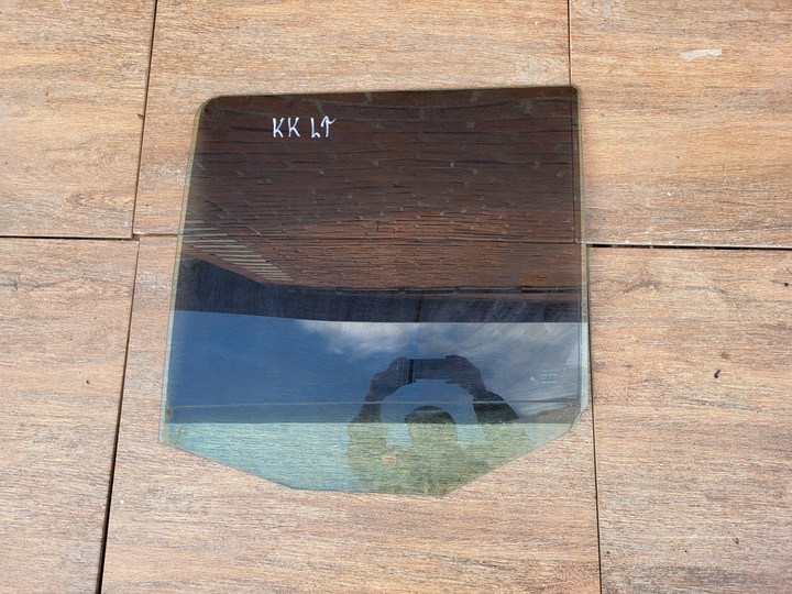 фото №1, Jeep cherokee liberty kk 07-12r скло двері лівий зад