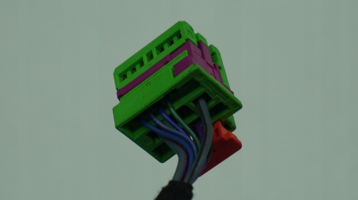 фото №15, Audi volkswagen seat skoda штекер роз'єм з'єднувач 8k0972483f