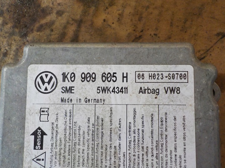 фото №3, Volkswagen golf v 1.4b модуль датчик подушка безопасности