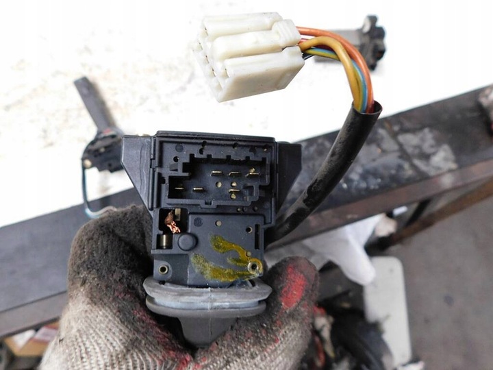 фото №5, Volvo v70 2.5tdi 1999r переключатель дворник