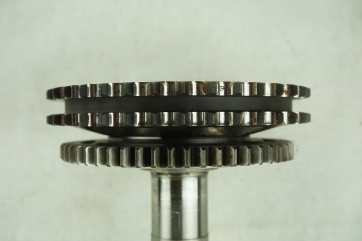 фото №6, Вал розподільний вал лівий mercedes w 211 3.0 cdi a64226