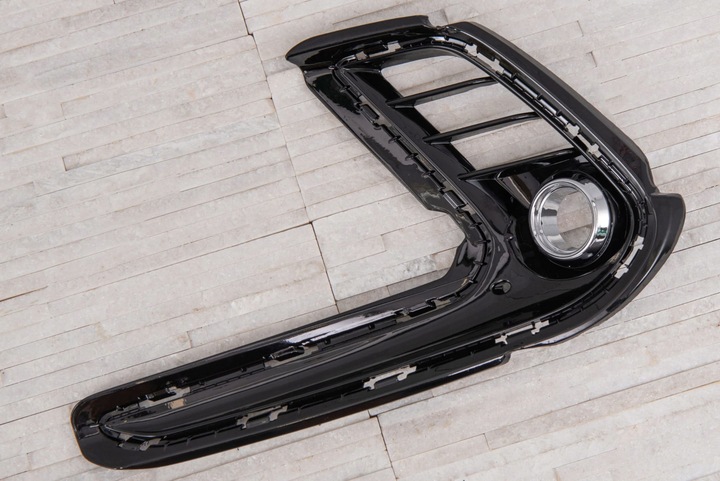 фото №8, Hyundai elantra vi ad решітка бампера заглушка лампи ліва 86563f2300