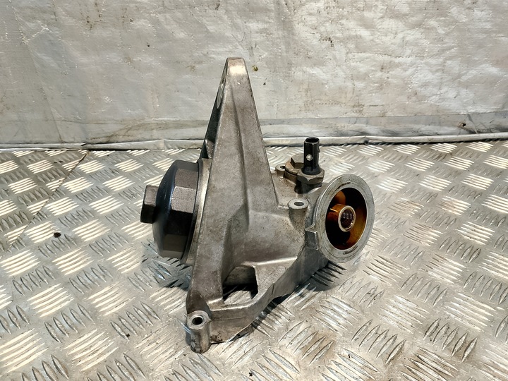 фото №3, Основа корпус фільтра масла vw passat b5 рестайлінг fl 2.3 v5 066199354c