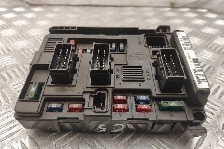 фото №7, Коробка предохранителей citroën c5 i dc_ 9643498880 2.0l дизель 80kw 2003