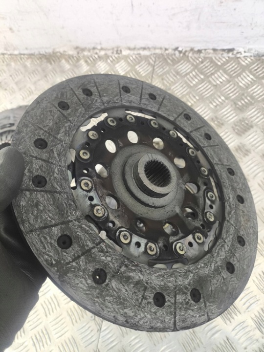 фото №7, Комплект сцепления mercedes-benz c w204 a0232505601 2.1l дизель 125kw 2009