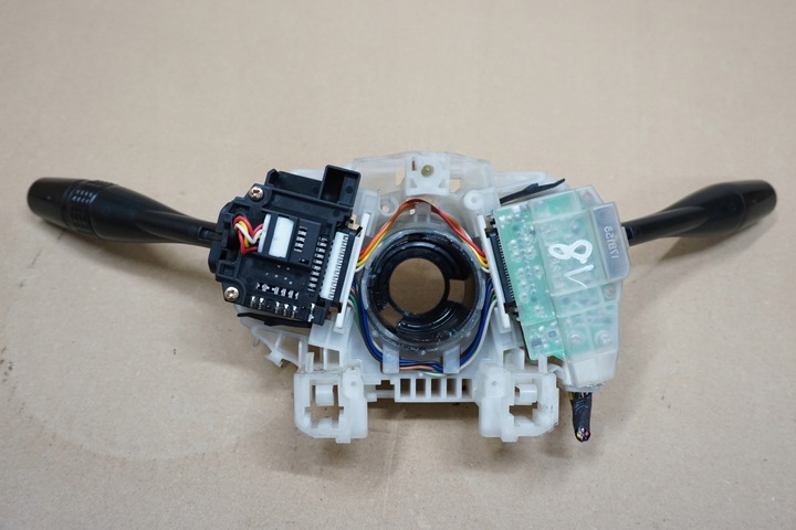 фото №6, Pajero pinin переключатель комбинированный 1,8 gdi eu