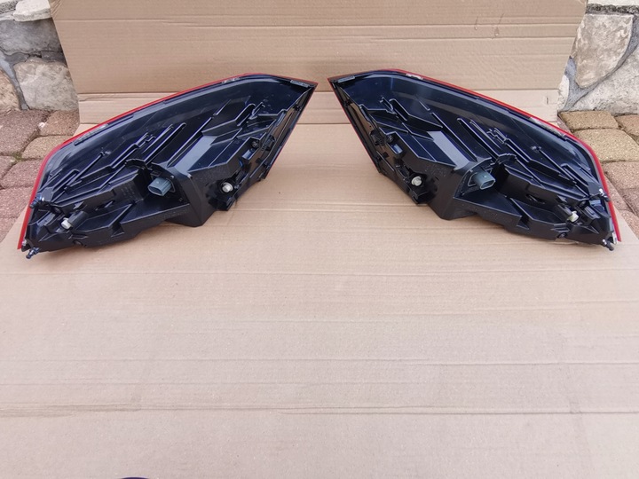 фото №9, Audi tt 8s kpl. лампа зад led лампи ліва права usa