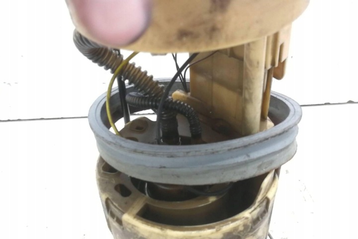 фото №8, Насос бак топлива vw touran 1t1, 1t2 a2c53044995 1.9l дизель 77kw 2005