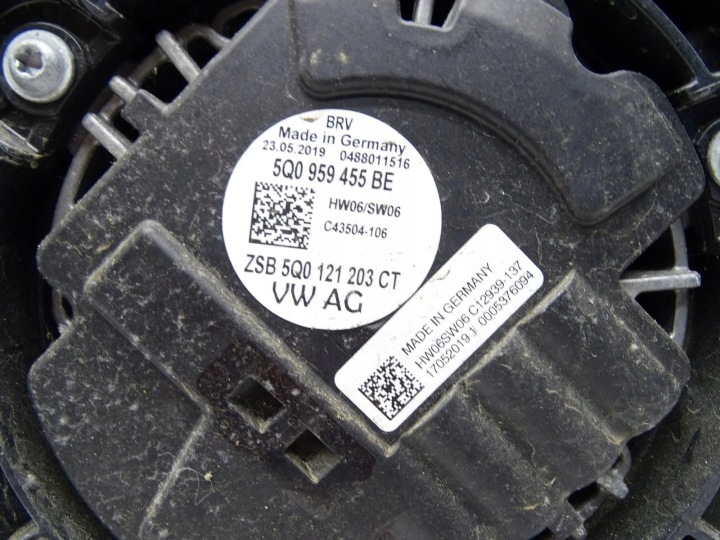 фото №8, Радіатор основний  вентилятор 5q0121251gq golf vii a3 8v leon iii 2.0 tdi