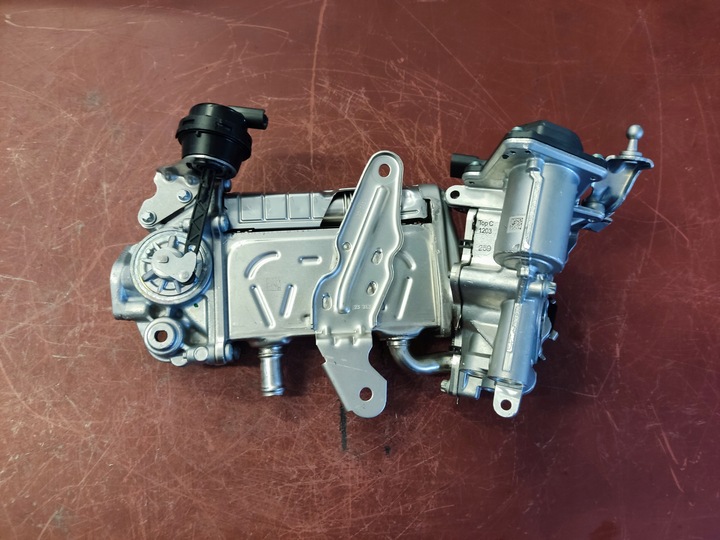 фото №1, Радиаторов выхлопных газов клапан egr mercedes-benz c класс a6541409000