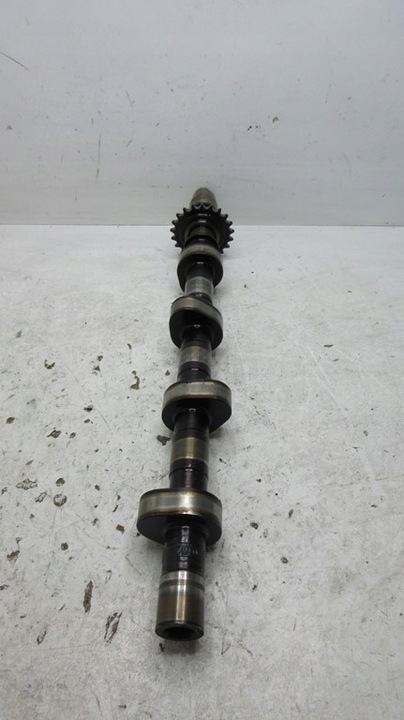 фото №1, Audi a6 c5 passat b5 a4 b5 1.8 078109115h вал розподільний вал