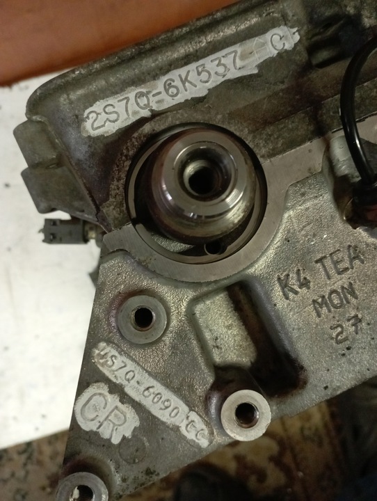 фото №7, Головка 2s7q-6k537-ac jaguar ford 2.2 d