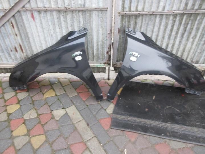 фото №1, Toyota avensis t25 универсал крыло левый правые перед 209 ночь time