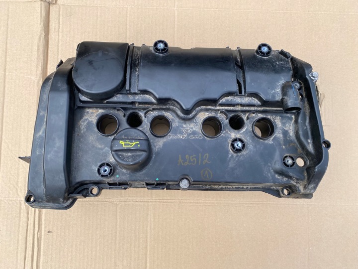 фото №10, Citroen c5 peugeot 3008 кришка захист клапанів 9818425480 оригінал