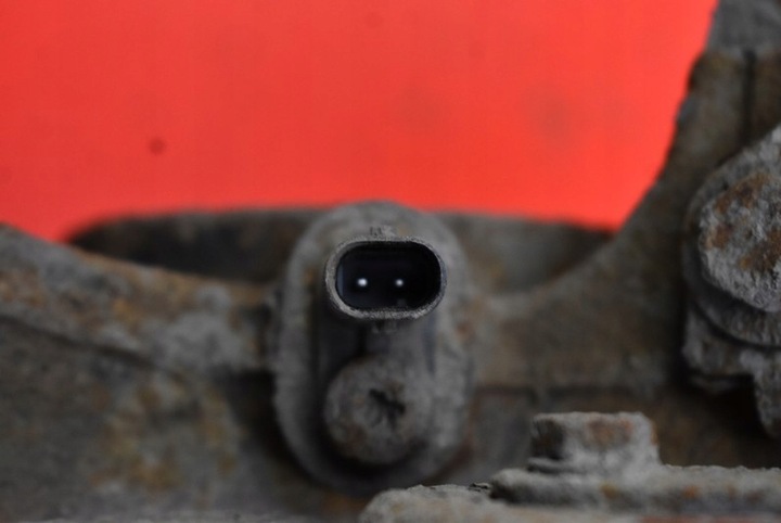 фото №12, Поворотный кулак ступица правая перед opel combo e 1.5 bluehdi 102 km 18-21