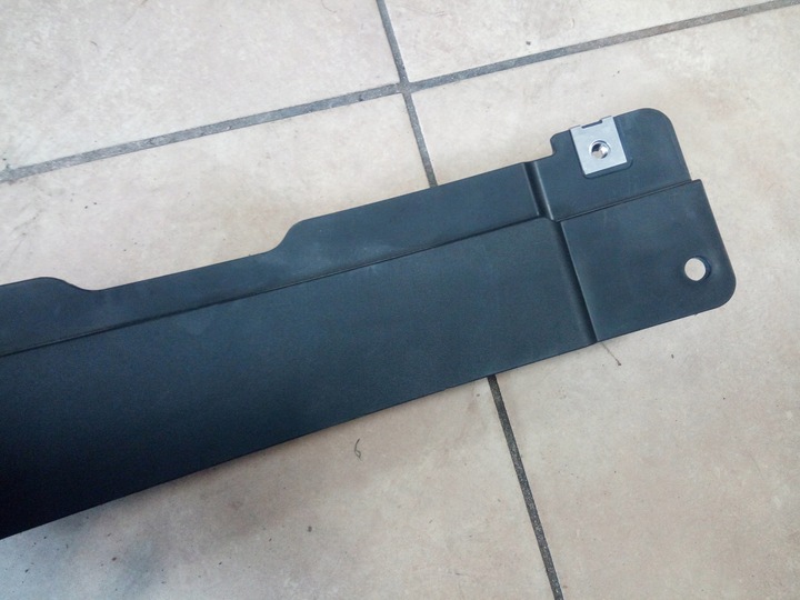 фото №3, Спойлер підкрилки audi q7 15-20 зовнішній lub внутрішній новий вибір оригінал.