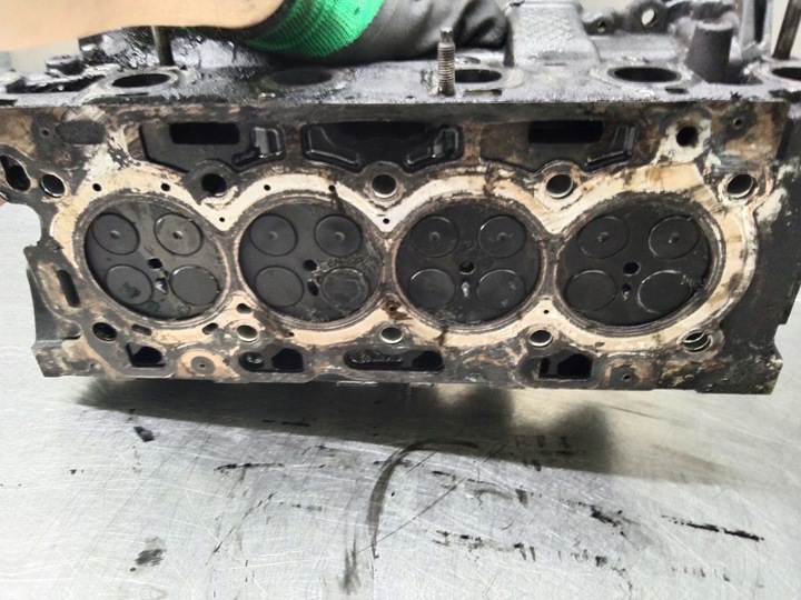 фото №6, Citroen peugeot ford 1.6 tdci 1.6 hdi головка 9655911480