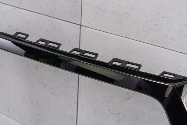 фото №12, Audi q7 sq7 4m 15-20 передний фейслифтинг чёрная рамка решётка 4m0853651b