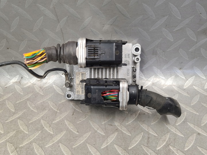 фото №1, Блок керування комп'ютер модуль двигуна opel vectra c 2.8 turbo z28net 55561702