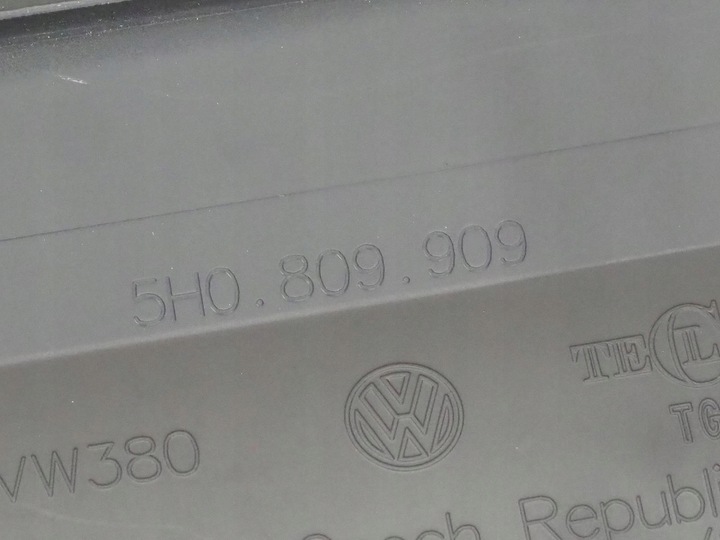 фото №9, Vw golf viii крышка заливка топлива 5h0809909 новая