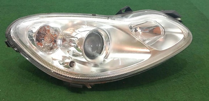 фото №1, Лампа правая перед smart fortwo ii w451