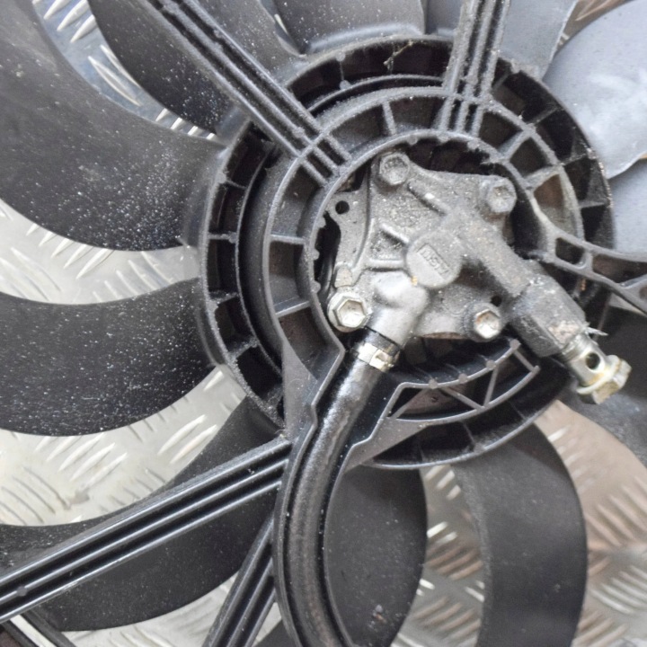 фото №5, Audi a8 d2 4d2, 4d8 вентилятор охолодження двигуна 2000 4d0121209c