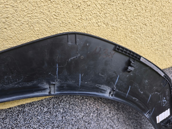 фото №11, Hyundai santa fe v молдинг кронштейн  крыльев перед правая 87712-p6000