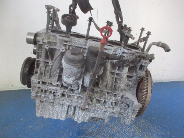 фото №5, Volvo s60 2.4td 126km блок стойка двигателя d5244t7