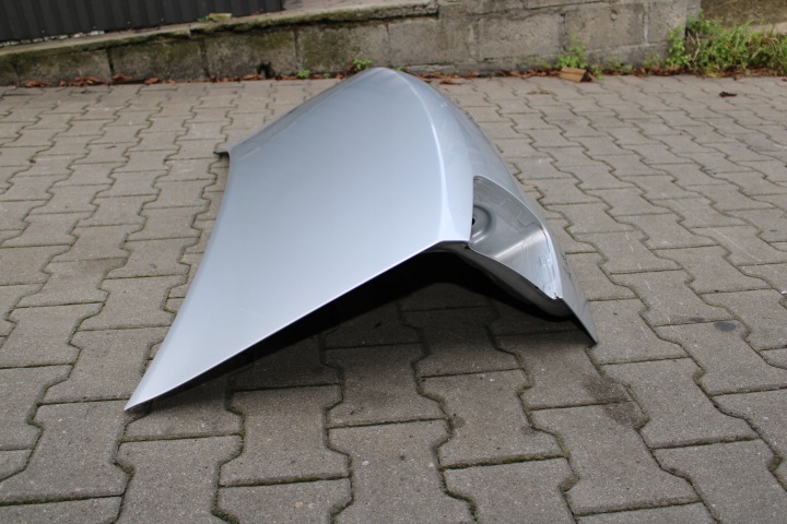 фото №8, Audi a8 d3 02-05 крышка задняя зад ly7w красивая