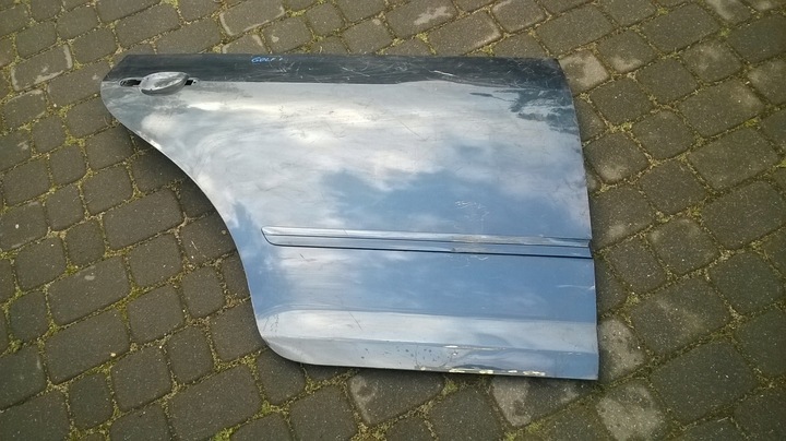 фото №1, Golf v + обшивка дверь tp 5m0833308e