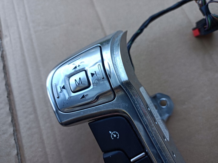 фото №6, Кнопки круїз-контролю mondeo mk4 galaxy mk3 s-max рестайлінг