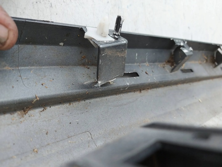 фото №5, Ford mondeo mk5 v 14- ліва планка порогова накладка поріг