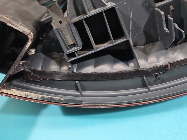 фото №11, Лампа зад левая led з крыльев przerabiane na eu ford fusion usa 12-16 sedan