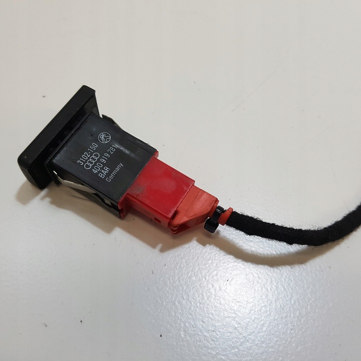 фото №2, Переключатель кнопка pdc audi a8 d2 4d0919281